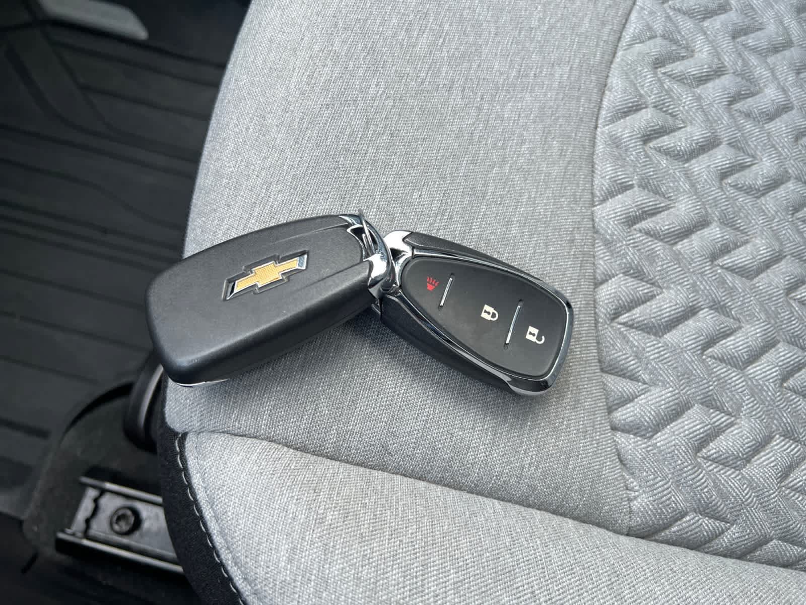 Used 2024 Chevrolet Equinox LS w/ LPO, Floor Liner Package AWD/4WD image 11