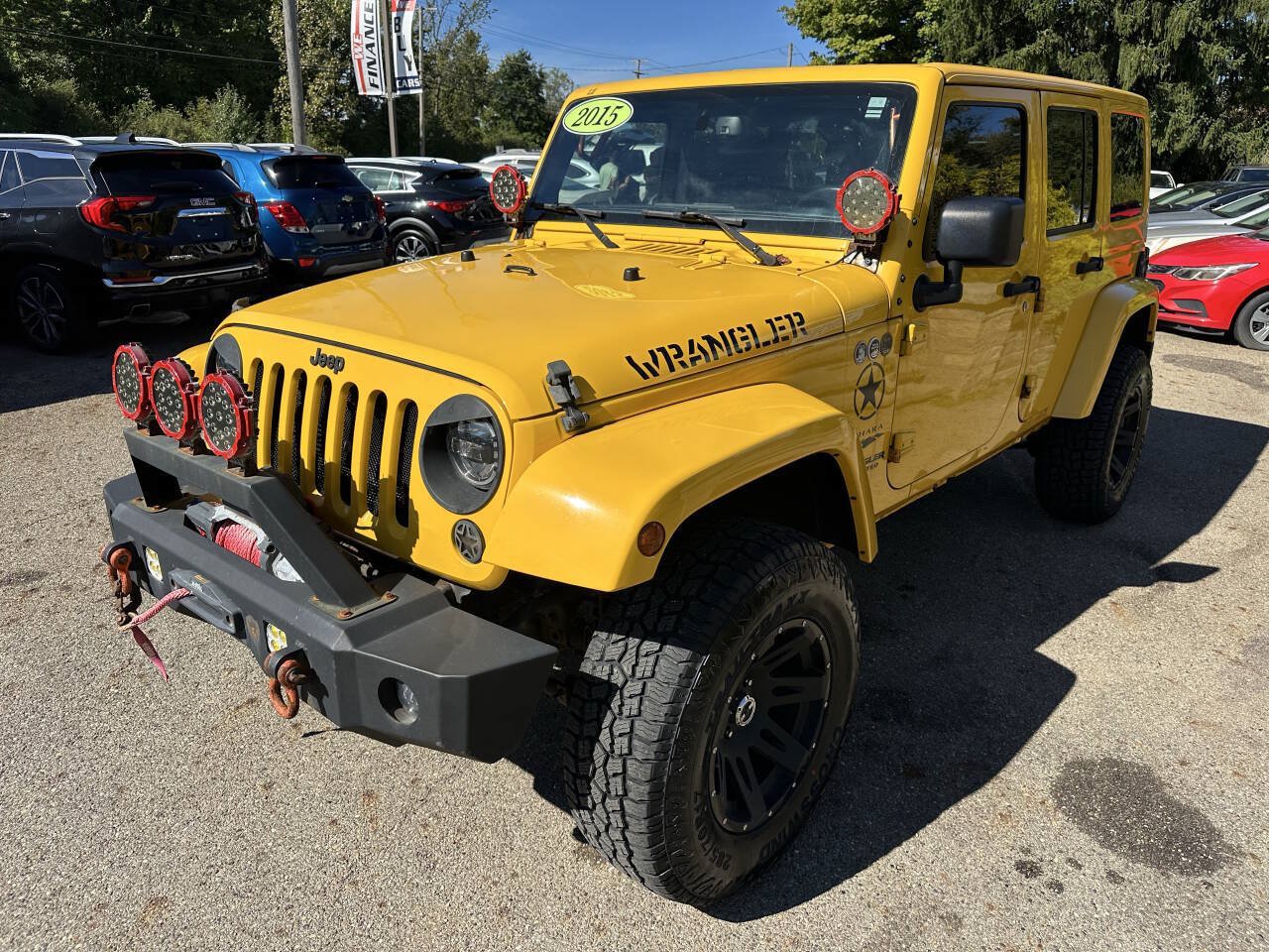 Used 2015 Jeep Wrangler Unlimited Sahara w/ Dual Top Group AWD/4WD image 2