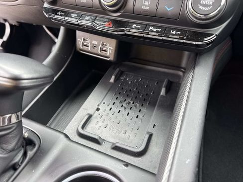Used 2025 Dodge Durango GT AWD/4WD image 46