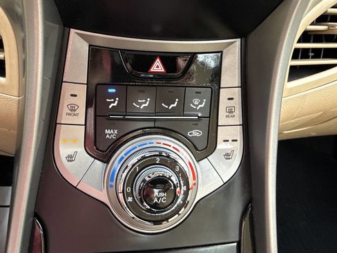 Used 2013 Hyundai Elantra Limited image 10