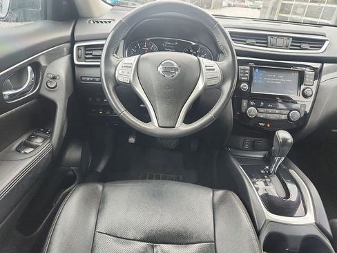 Used 2016 Nissan Rogue SL w/ SL Premium Package AWD/4WD image 9