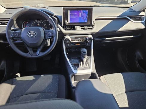 Used 2025 Toyota RAV4 XLE w/ Convenience Package image 16