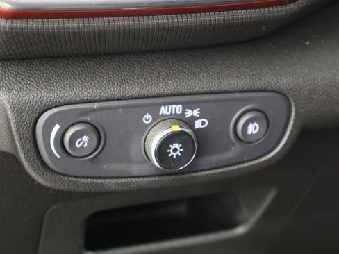 Used 2022 Chevrolet TrailBlazer RS FWD image 20