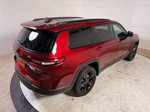 New 2025 Jeep Grand Cherokee L Limited w/ Luxury Tech Group II AWD/4WD image 7