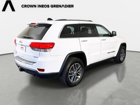 Used 2018 Jeep Grand Cherokee Limited w/ Trailer Tow Group IV image 6