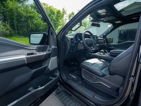 Used 2024 Ford F150 Lariat w/ Equipment Group 502A High AWD/4WD image 12