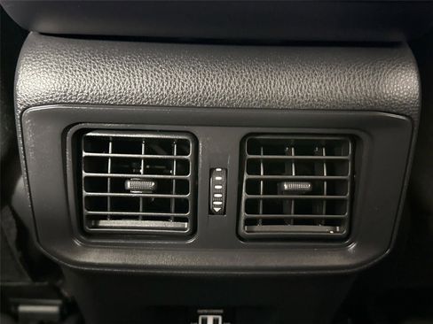 Certified 2025 Toyota RAV4 LE AWD/4WD image 33
