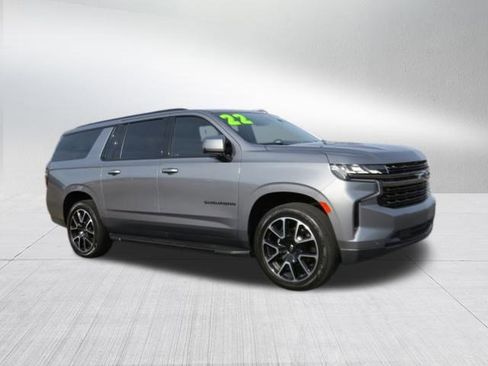 Certified 2022 Chevrolet Suburban RST w/ Luxury Package image 2