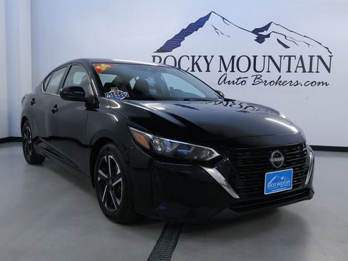 Used 2024 Nissan Sentra SV image 1