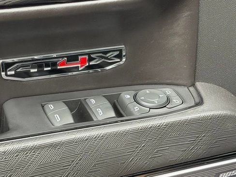 Used 2022 GMC Sierra 1500 AT4X AWD/4WD image 21