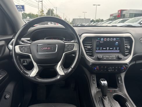 Used 2019 GMC Acadia SLT AWD/4WD image 2