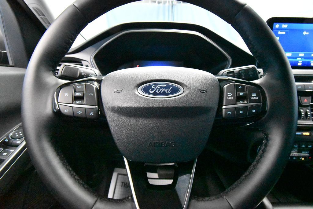 Used 2024 Ford Escape Active AWD/4WD image 10