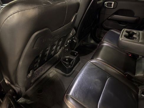 Used 2021 Jeep Gladiator Mojave w/ Dual Top Group image 30