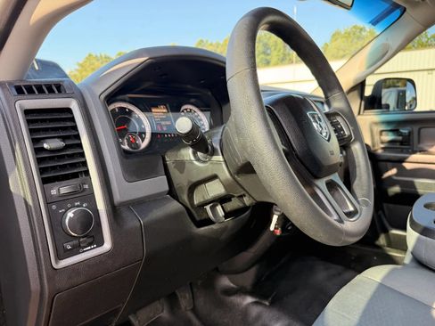 Used 2018 RAM 1500 Tradesman w/ Popular Equipment Group RWD image 17