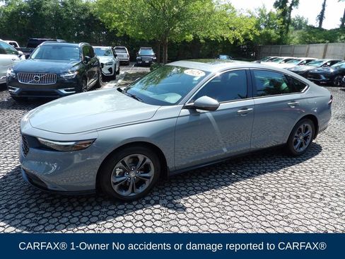 Used 2025 Honda Accord EX-L image 3