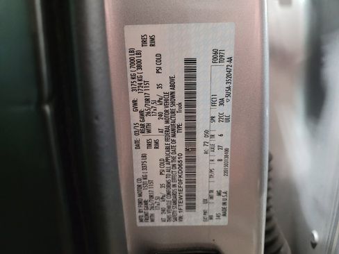 Used 2015 Ford F150 XLT image 33