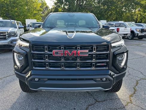 New 2025 GMC Canyon AT4 w/ AT4X Package image 4