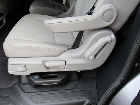 Used 2019 Honda Odyssey EX-L image 29