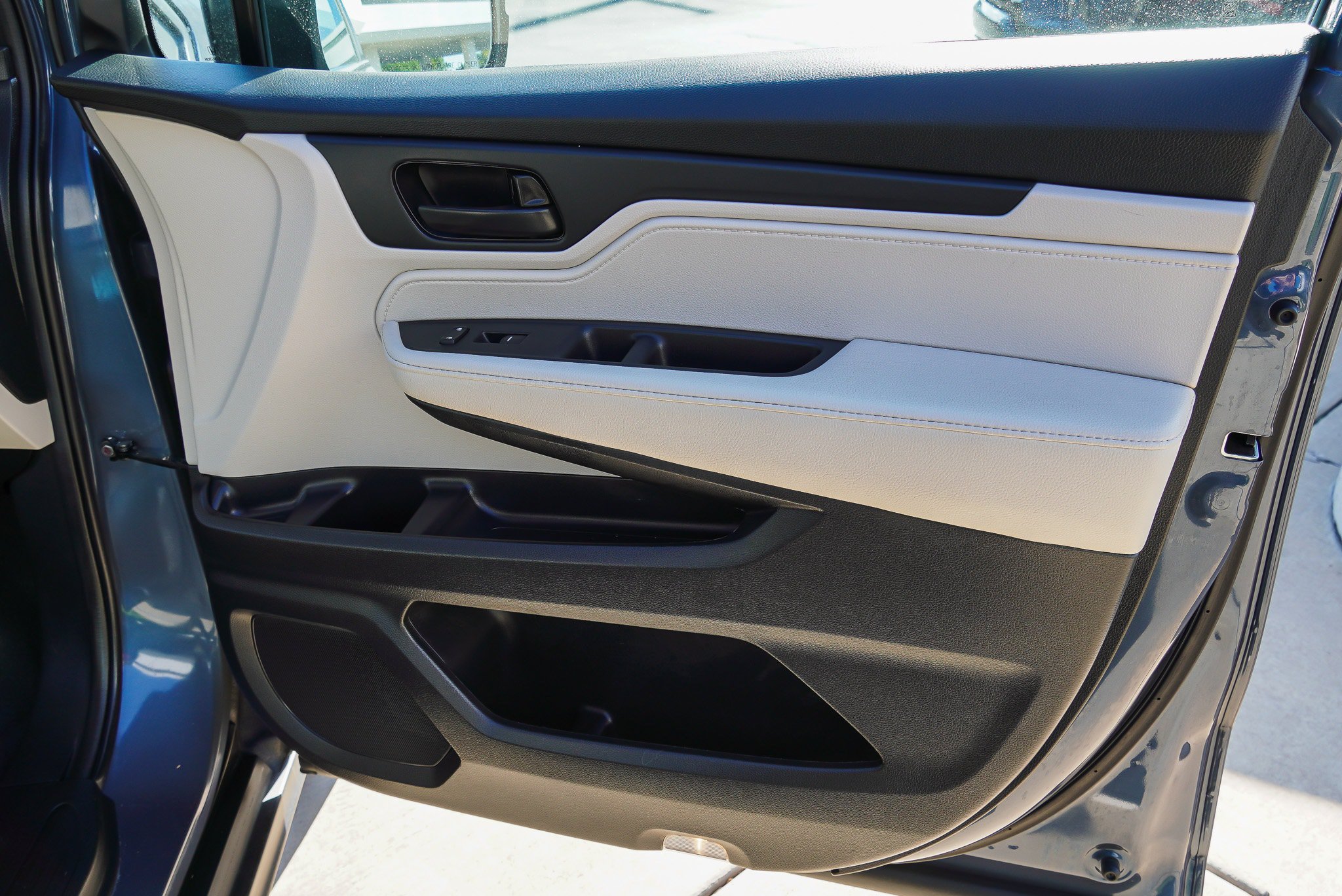 Used 2025 Honda Odyssey EX-L image 28