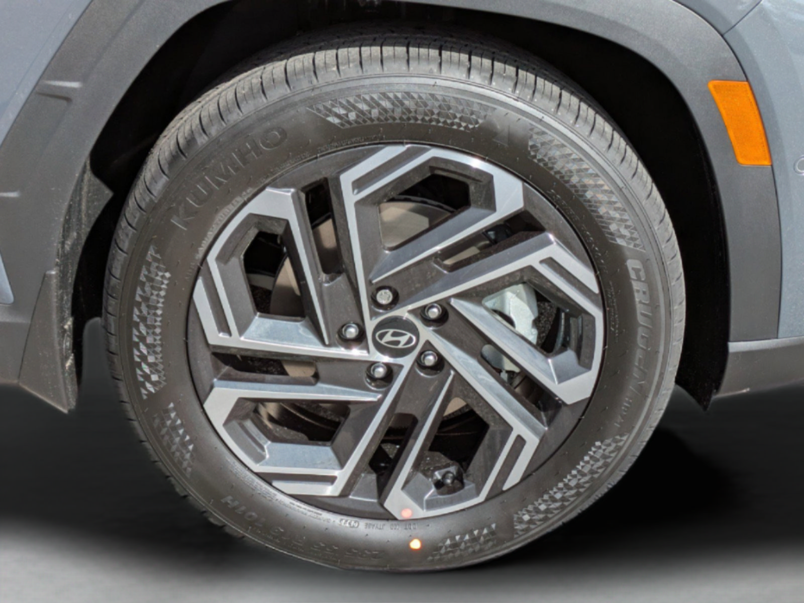 New 2026 Hyundai Tucson Limited FWD image 34