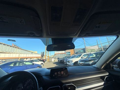 Used 2019 MAZDA CX-5 Sport image 23