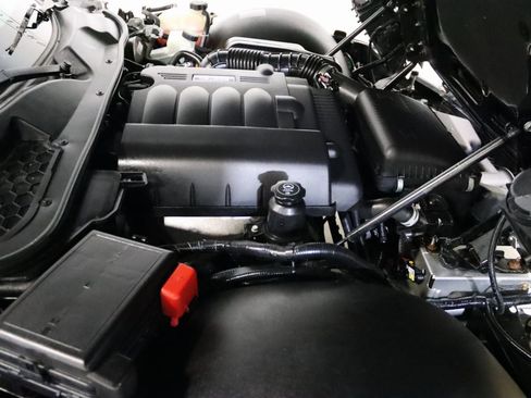 Used 2007 Saturn Sky w/ Premium Trim Pkg image 16