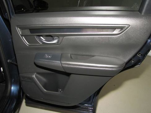 Certified 2025 Honda CR-V LX image 17