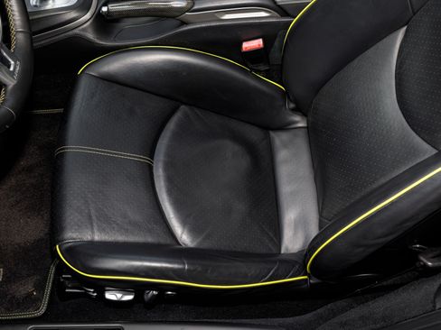 Used 2012 Porsche 911 Turbo S AWD/4WD image 28