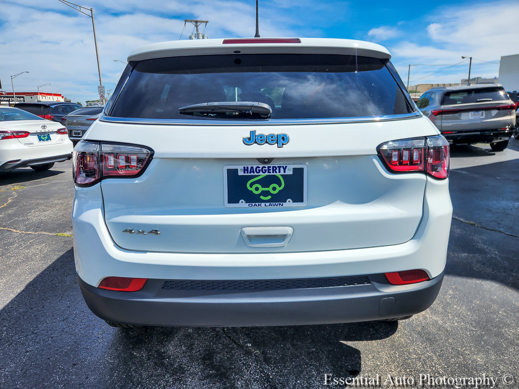 Used 2025 Jeep Compass Sport AWD/4WD image 5