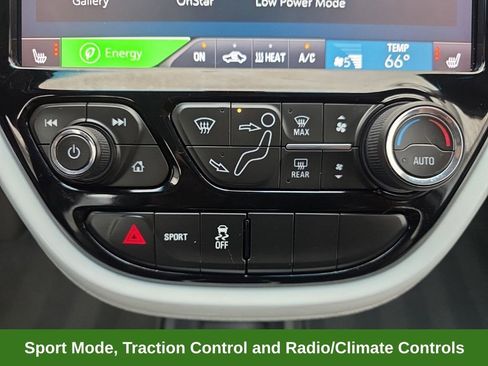 Used 2020 Chevrolet Bolt LT FWD image 30