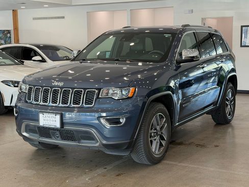 Used 2020 Jeep Grand Cherokee Limited image 1