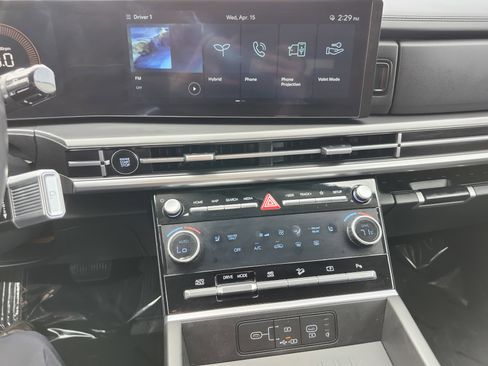 Used 2025 Hyundai Santa Fe SEL image 32