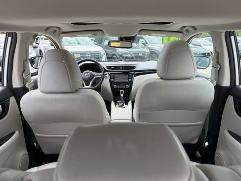 Certified 2021 Nissan Rogue Sport SL w/ Premium Package FWD image 36