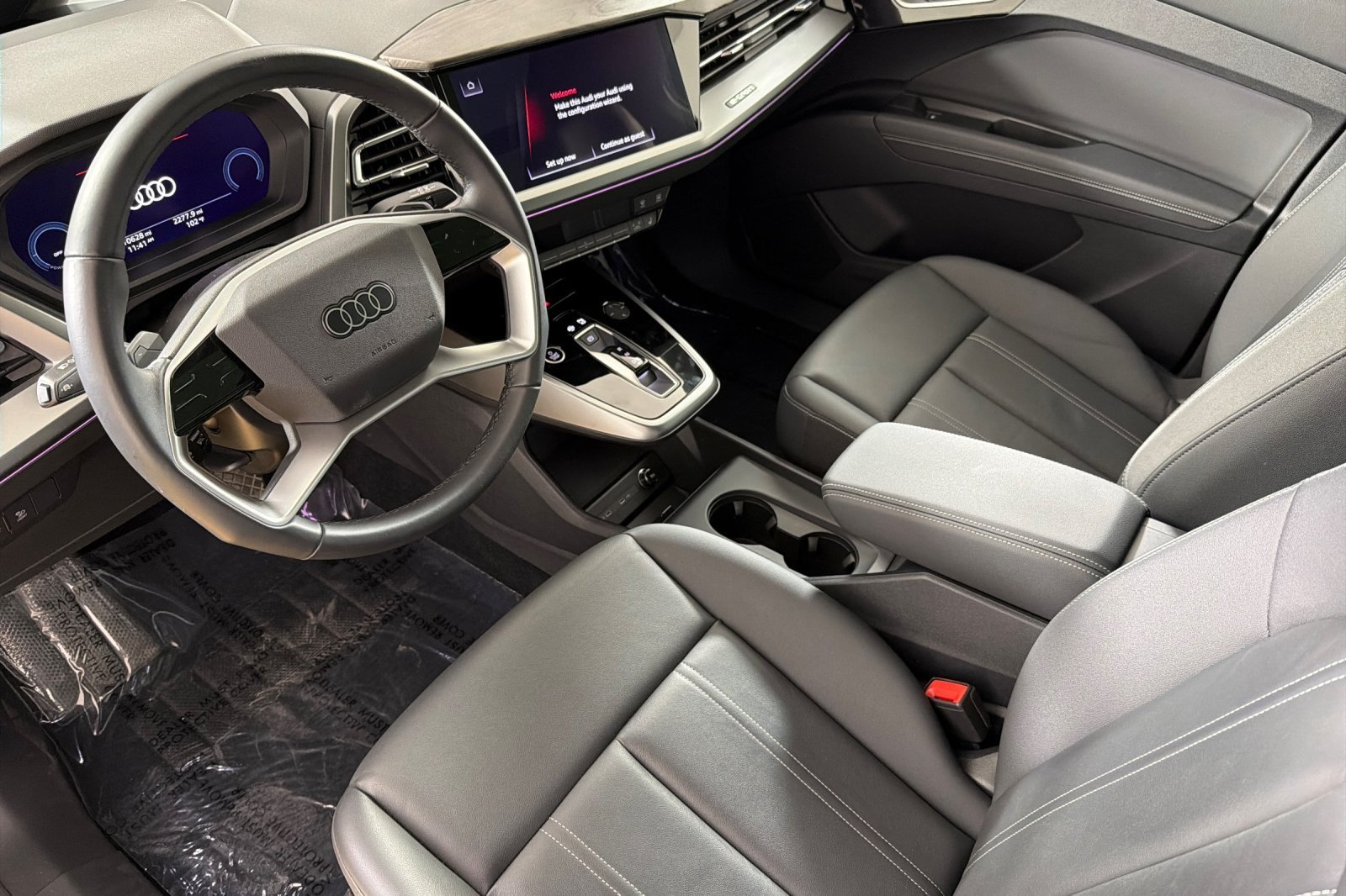 Certified 2024 Audi Q4 e-tron Prestige w/ Black Optic Package AWD/4WD image 9
