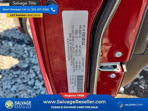 Used 2019 Chrysler 300 Limited image 16