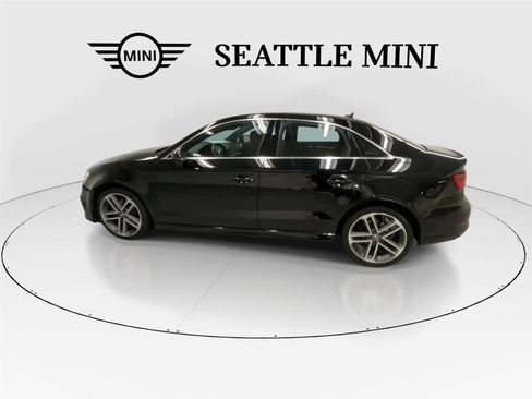 Used 2018 Audi A3 2.0T Premium Plus image 7