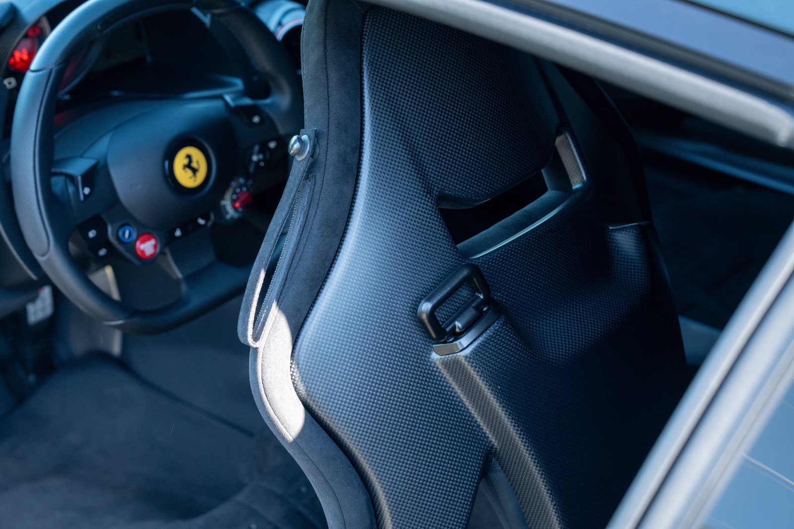Used 2022 Ferrari 812 Competizione RWD image 49