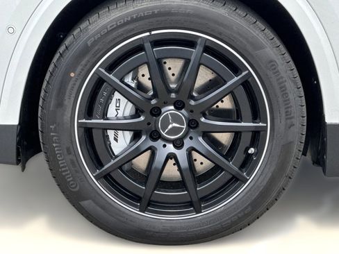 New 2026 Mercedes-Benz GLA 35 AMG 4MATIC image 12