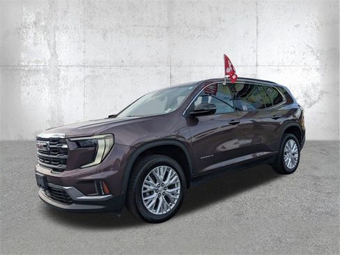Certified 2024 GMC Acadia Elevation image 9