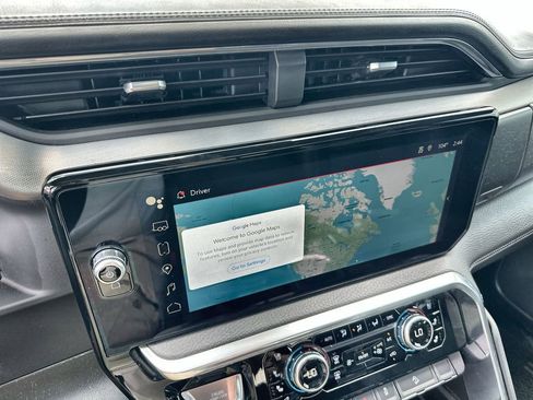 Used 2025 GMC Sierra 1500 Denali AWD/4WD image 28