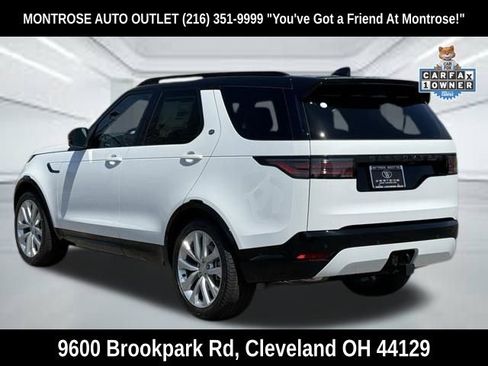 Used 2024 Land Rover Discovery Dynamic SE AWD/4WD image 5