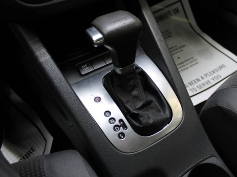 Used 2009 Volkswagen Jetta S FWD image 8