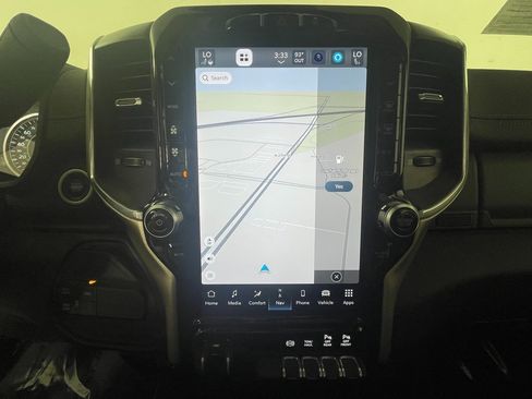 Used 2024 RAM 2500 Laramie image 20