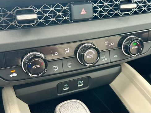 Certified 2023 Honda Accord EX image 18