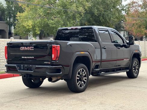 Used 2020 GMC Sierra 2500 AT4 w/ AT4 Premium Package image 5