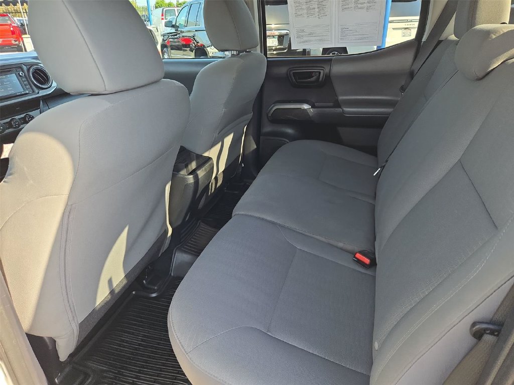 Used 2019 Toyota Tacoma SR5 RWD image 14