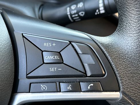 Used 2024 Nissan Altima 2.5 SV AWD/4WD image 26