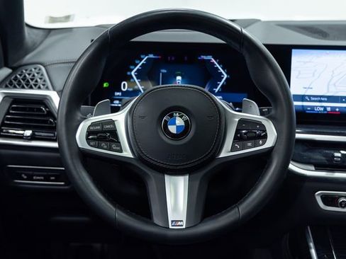 Certified 2024 BMW X7 xDrive40i w/ M Sport Package AWD/4WD image 14