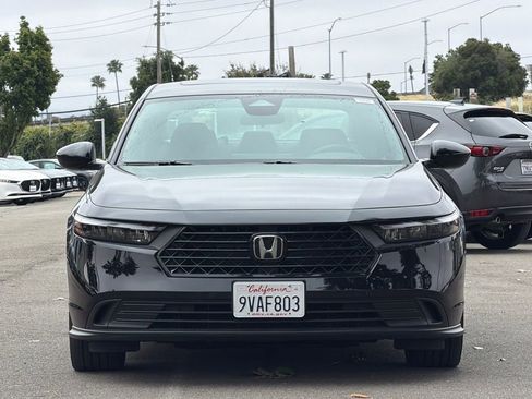 Certified 2025 Honda Accord Sport image 9