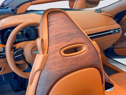 New 2026 Aston Martin DB12 Convertible image 46